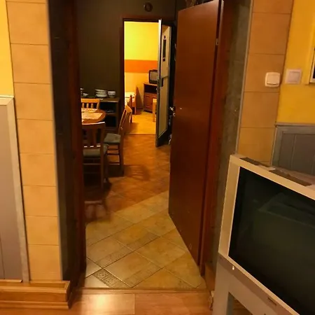 Pokoje Noclegowe W Lodzi Szálloda *
